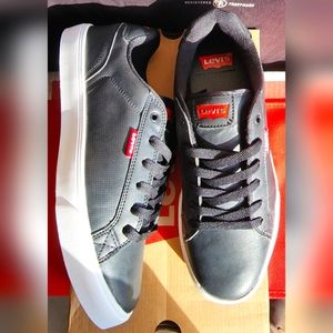 LEVI'S "COREY PERF" SNEAKERS, SIZE- 11, COLOR- BLACK/WHITE